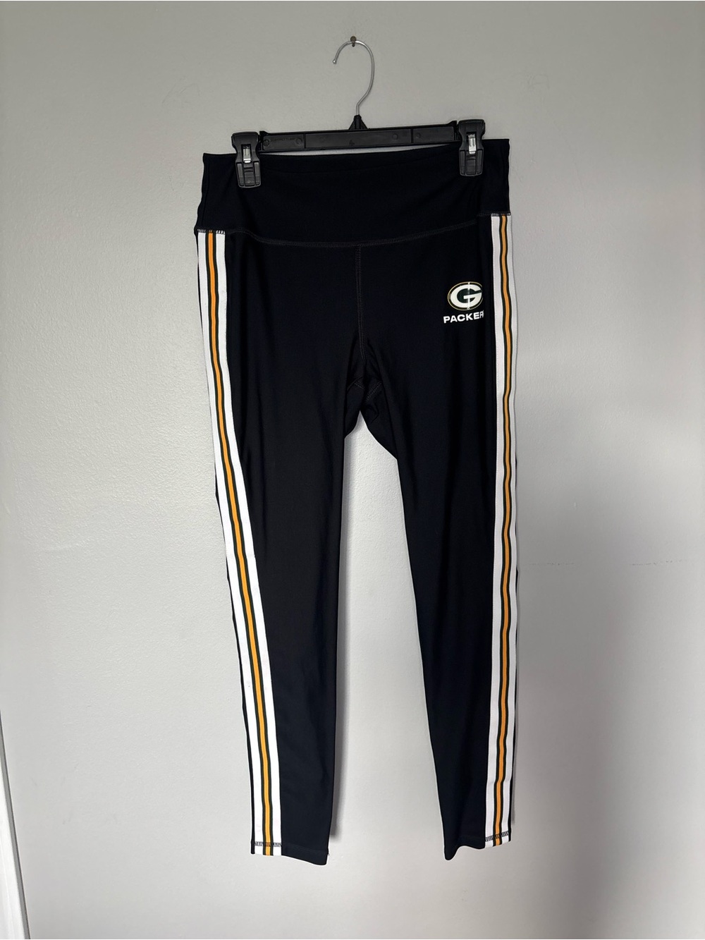 Packers Black Leggings with White and Gold Side Stripes large Wear Erin Andrews